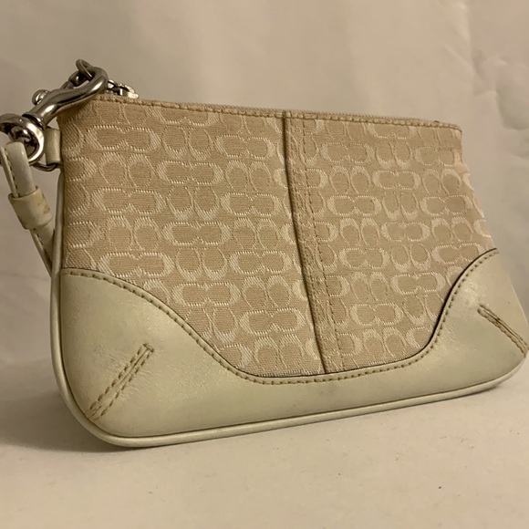 Coach - Picture 2 of 2